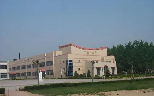 青岛西海岸新区第五高级中学简介概况（建校历史、地址、师资、校训、环境）