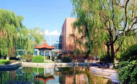 青岛市城阳第一高级中学校区在哪 在什么区？