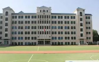 青岛市即墨区第五中学校区在哪 在什么区？