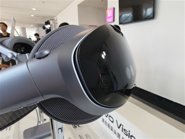 vivo Vision探索版图赏：仅重398克 全球最轻MR头显
