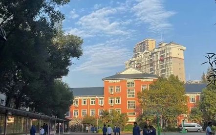 武汉市育才高级中学校区在哪 在什么区？
