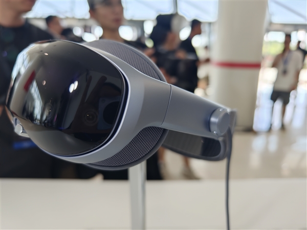 vivo Vision探索版图赏：仅重398克 全球最轻MR头显
