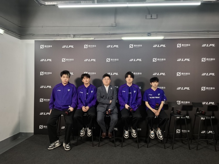UP赛后群访 1Jiang：把自己的该做的做好 后面打LGD努力去打