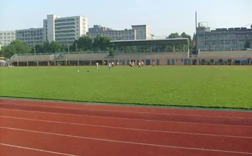 武汉市第十四中学在武汉的排名第几 属于什么档次？