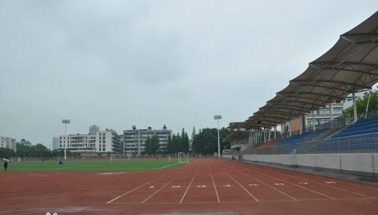 武汉市吴家山中学在武汉的排名第几 属于什么档次？