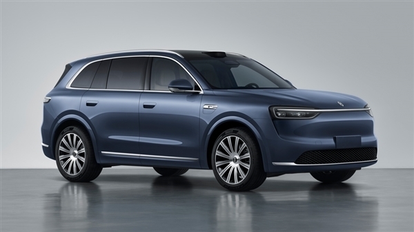 有望成30万级最畅销SUV 全新问界M7内饰曝光：独立三屏