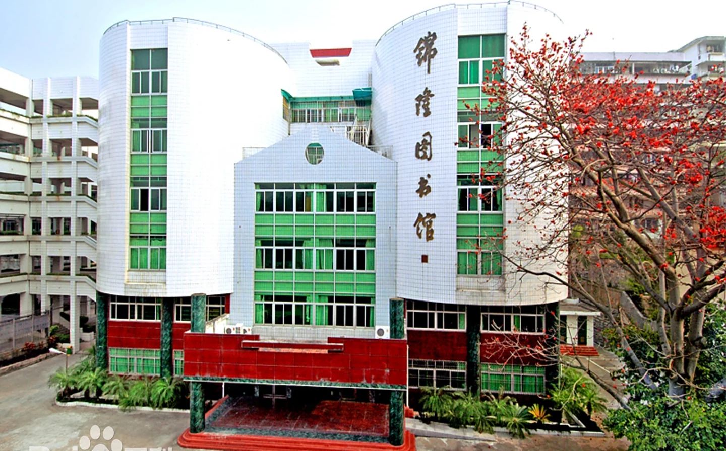 福建省厦门第一中学在厦门的排名第几 属于什么档次？