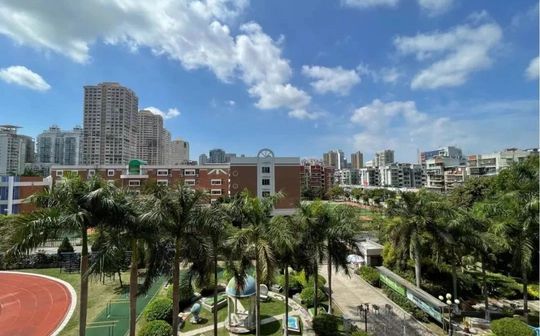 厦门市松柏中学校区在哪_在哪个区？