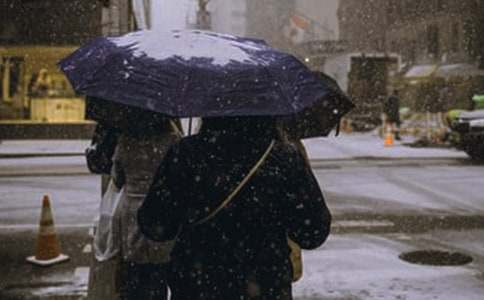 形容冬天天气的好词好句