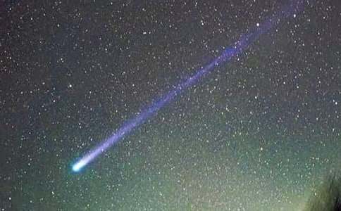 关于流星的唯美句子（精选130句）