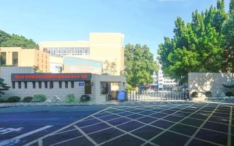 福建省福州第二中学简介概况（建校历史、地址、师资、校训、环境）