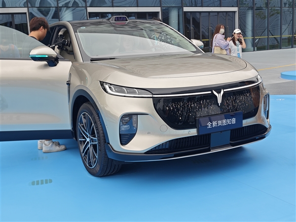 携手华为再战特斯拉Model Y！全新岚图知音上市：20.29万起