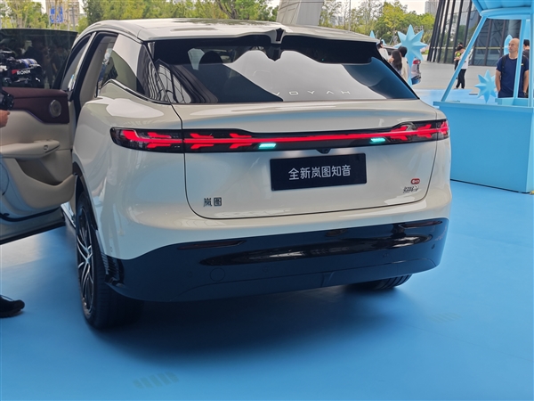 携手华为再战特斯拉Model Y！全新岚图知音上市：20.29万起