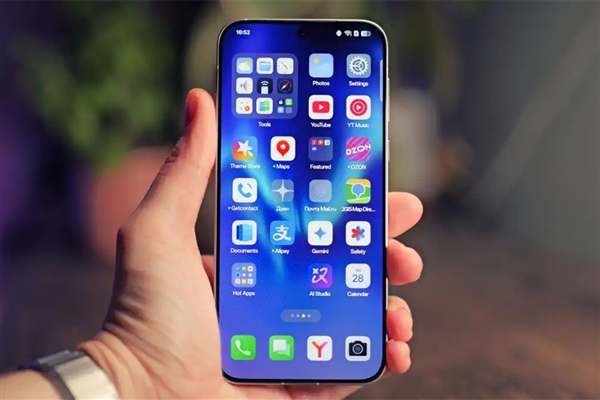 工程师演示ColorOS 16：流畅度卷出新高度