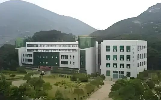 福建省长乐第七中学简介概况（建校历史、地址、师资、校训、环境）