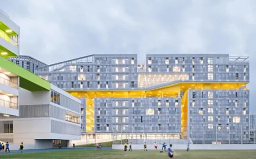 深圳市福田区福田中学简介概况（建校历史、地址、师资、校训、环境）