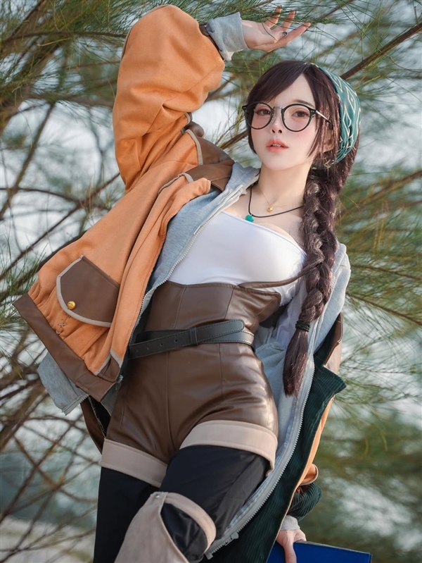 《怪物猎人：荒野》阿尔玛Cos：这谁顶得住