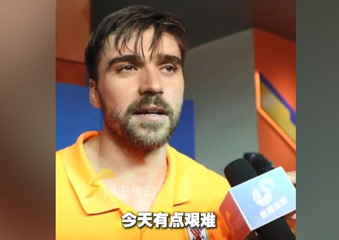 泽卡：主场踢国安太重要了，我带伤出战到现在疼痛也未消退