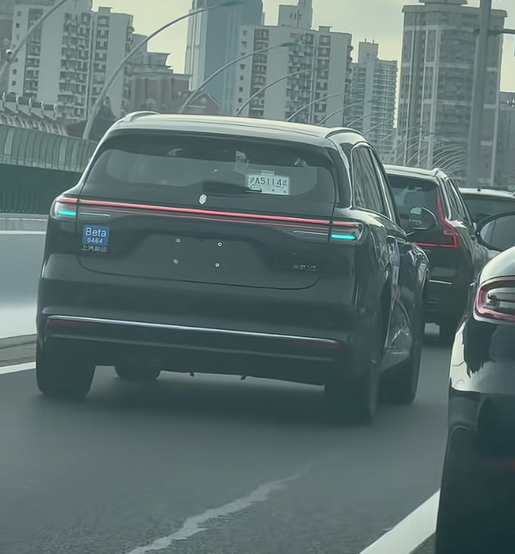 或将改写15万级家用SUV市场 尚界H5实车曝光:小蓝灯已点亮