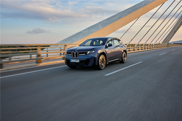 BMW iX3采用骁龙Ride，让驾驶更聪明，中国专属版本年内亮相