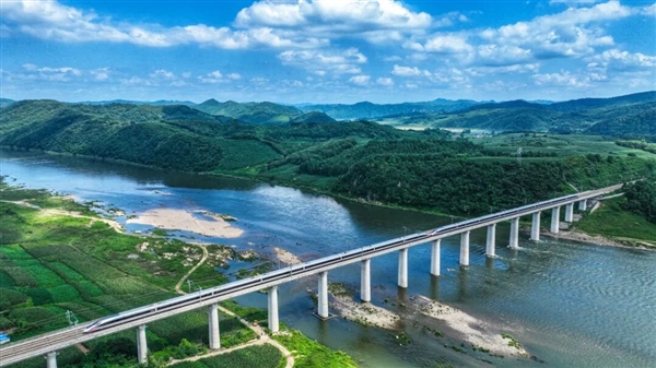 最短间隔5分钟!这条高铁变成了“公交”