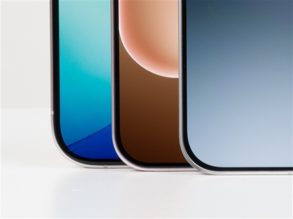 OPPO Find X9正面照公布：可能是今年最窄物理四等边