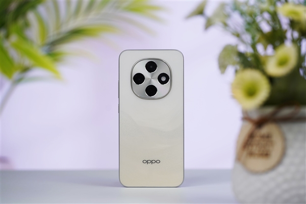 开启手机6年耐用新时代！OPPO A6 Pro图赏