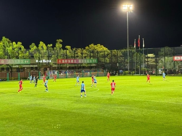 上海U16男足全运会小组赛两战全胜，以小组头名挺进1-8名排位赛