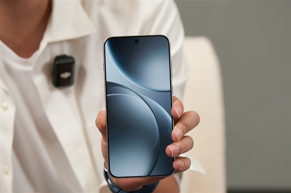 刘作虎官宣OPPO Find X9系列：引爆画质革命