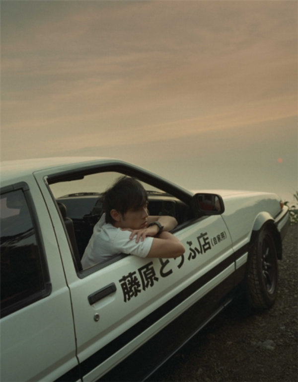 时隔20年 《头文字D》4K修复版今日香港重映：周杰伦、陈冠希主演