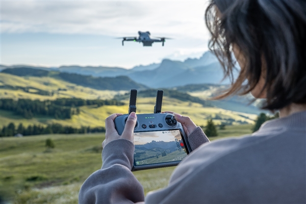 4788元起！大疆DJI Mini 5 Pro正式发布：一英尺大底里程碑之作