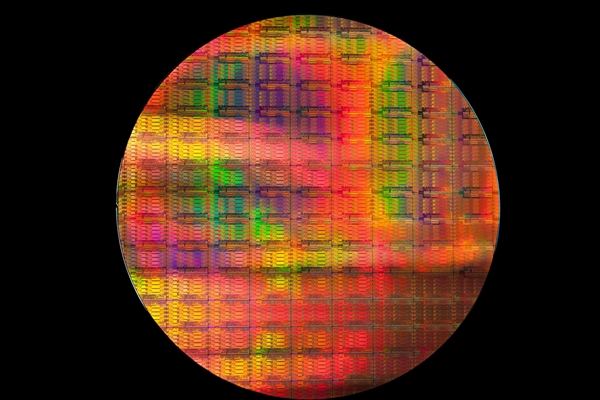 需求量巨大：台积电2nm已获15个客户！10个将用于HPC产品