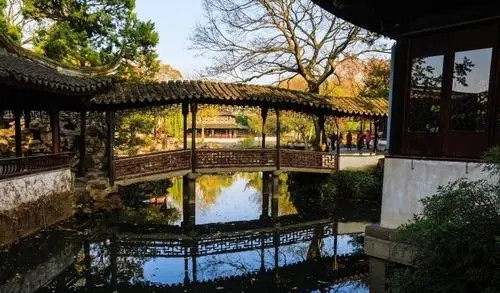 拙政园中花园有哪些建筑 拙政园中花园的主体建筑