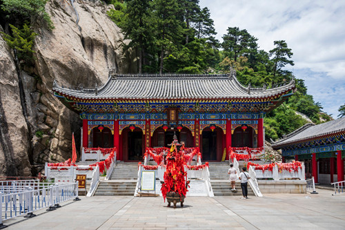 华山有寺庙或者道观吗 华山寺庙道观简介