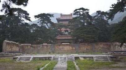 明茂陵的形制布局是怎么样的？是谁的陵墓？