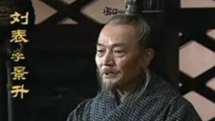 为何说刘表枉为群雄之一，不能与曹操等人争天下？