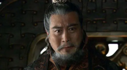 官渡之战时，曹操有没有害怕过袁绍会绕道偷袭许都？