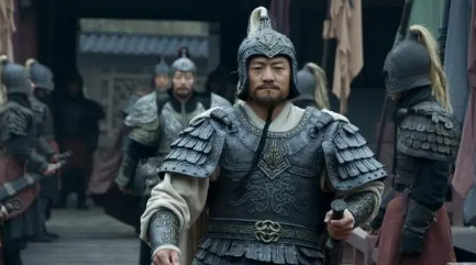 面对董卓的兵马，孙坚为何示意官员和军队撤回城内？