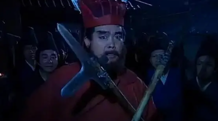 何进如何身死宦官之手，成为受后世耻笑的草包大将军？