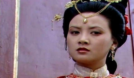 王熙凤生日会这一天，为什么取而代之的是伤心落寞？