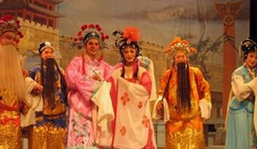 戏曲在清朝发展的怎么样？有哪些特点？