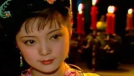 薛宝钗进宫失败，真的与贾元春一点干系都没有吗？