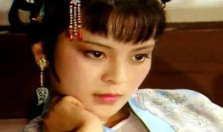 贾探春在协理管家之后，林黛玉和贾宝玉的感情如何？