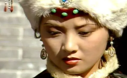 在王熙凤的心里，已经有了哪个人选可以替代平儿？