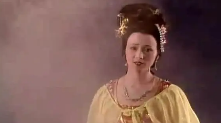 为何王熙凤对于操办秦可卿的丧事，是一点也不想放过？