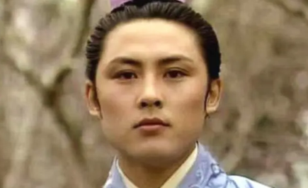 贾蓉一直是唯唯诺诺的状态，为何会怂恿贾琏"金屋藏娇"？