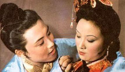 王熙凤对贾琏的管控如此严格，为何多姑娘还安然无恙？