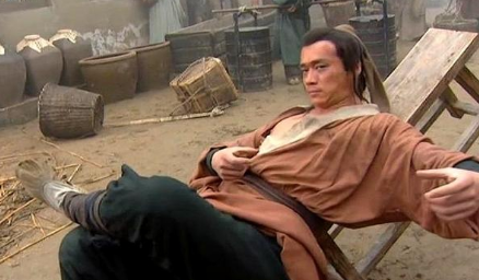 水浒传中，武松喝酒再打蒋门神的真正目的是什么？