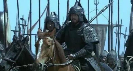 徐晃为什么能和关羽打八十合不败，还略占上风？