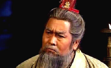 关于黄盖的事迹，史书为何会出现一个十多年的空白期？